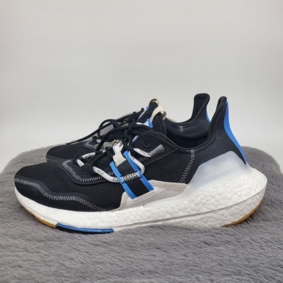 New Adidas Parley X Ultraboost 22 Women's Running Shoes Size 8